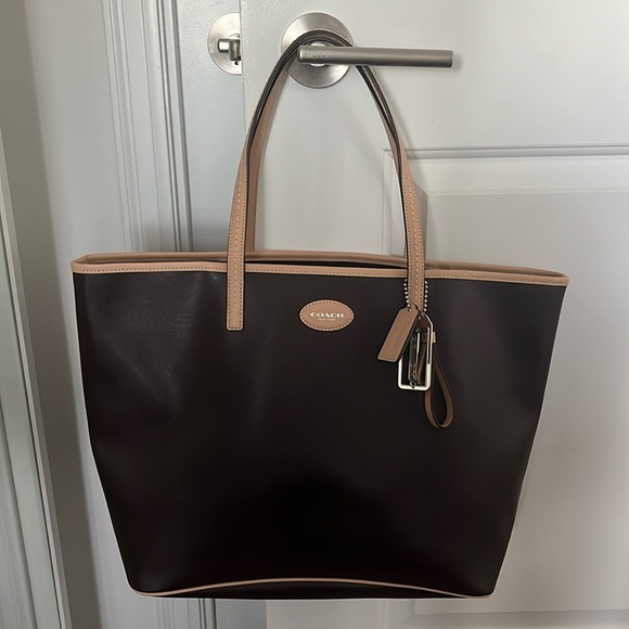 Coach Vintage Leather Tote NWT - Picture 1 of 10